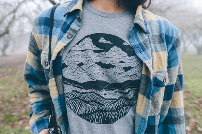 Mountain Range Tee-Gray Speckled