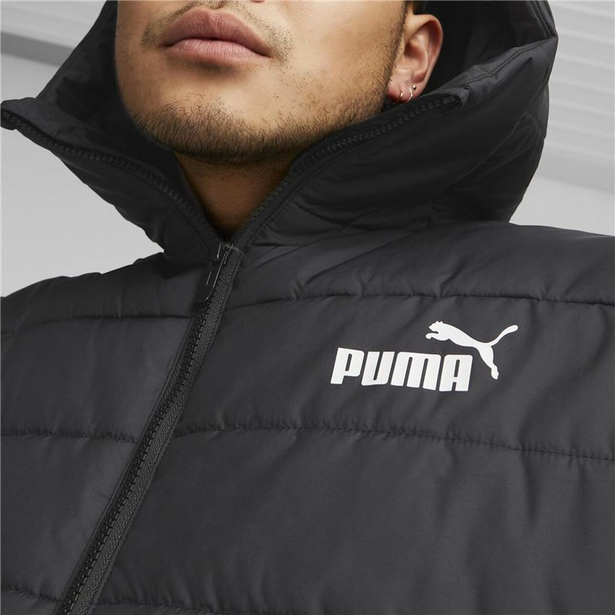 PUMA Essentials Padded Herren-Sportjacke – Leichte und Wasserabweisende Jacke für Sport und Freizeit in Schwarz