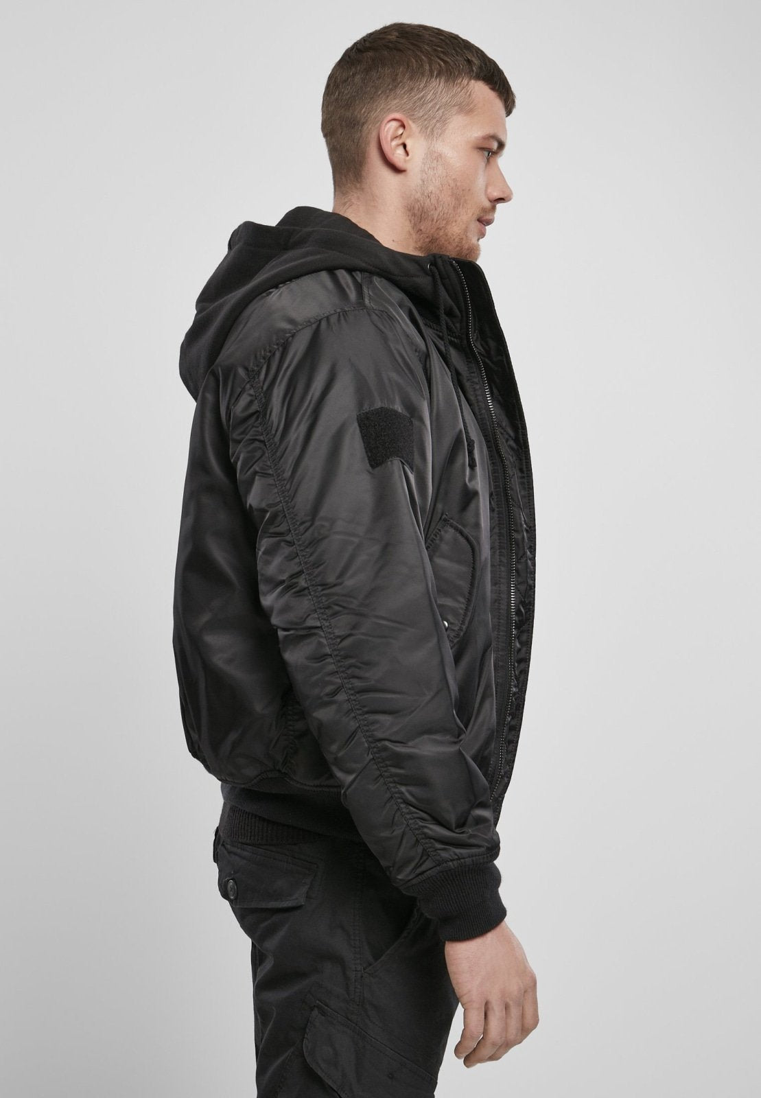 Herren Pilotenjacke mit Sweat-Kapuze – Wind- und wasserabweisend